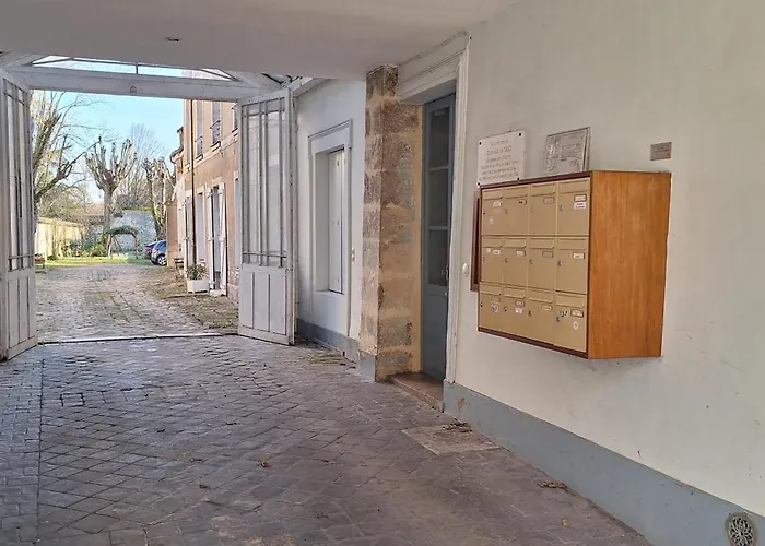 Du Boisdhyver Appartement Fontainebleau
